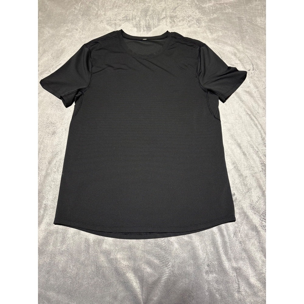 lululemon athletica Men's Black Short Sleeve Tech Tee